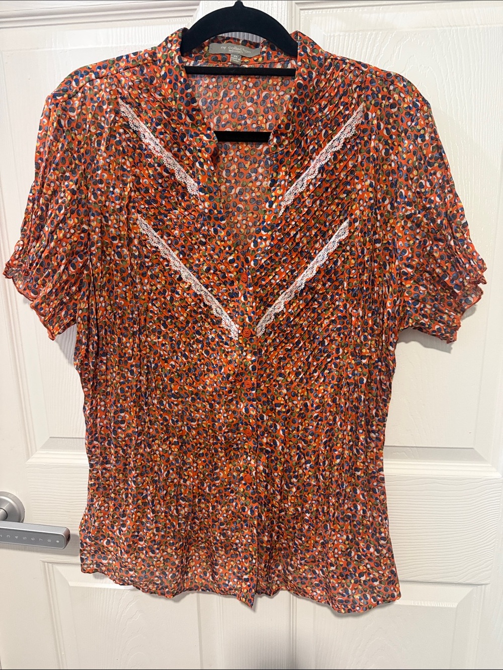 NY Collection Orange Multi Short-Sleeve V-Neck Blouse with Lace Trim